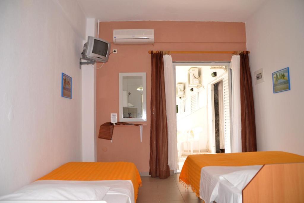 Studios Alexandra Βρασνά Εξωτερικό φωτογραφία